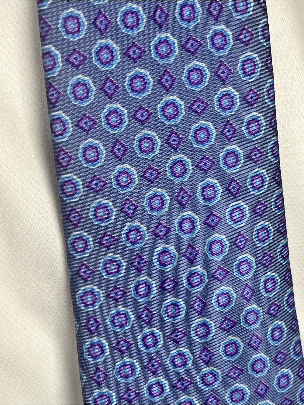 Paul Stuart Blue Patterned Silk Tie - Picture 2 of 3